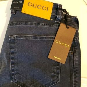 *NwT* Gucci jeans